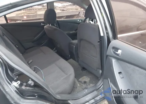 2010 Nissan Altima 2.5 S from USA, damaged, VIN 1N4AL2AP8AC193913